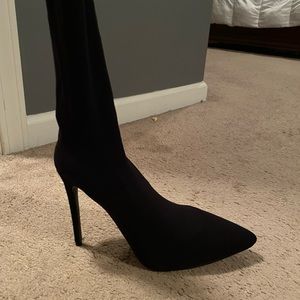 Size 13 Thigh high stocking boot! Never been worn.